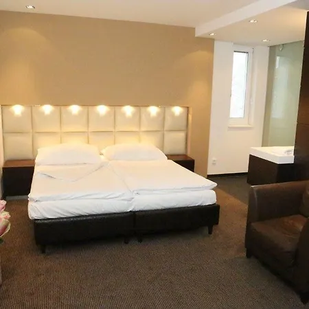 Prielmayerhof 4*
